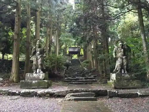 両子寺のその他建物