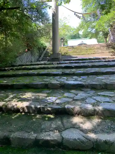 子鍬倉神社の庭園