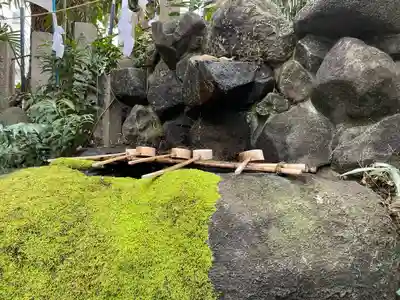 産湯稲荷神社の手水舎