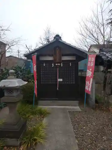 上青木氷川神社の本殿