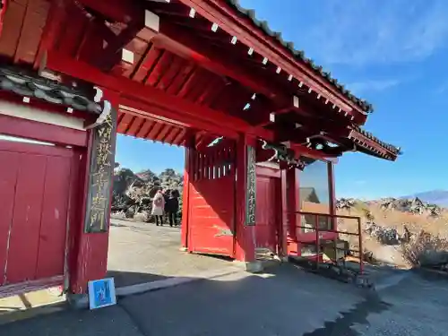 寛永寺別院浅間山観音堂の山門