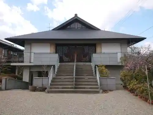 本徳寺の本殿・本堂