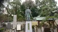 常泉寺の像