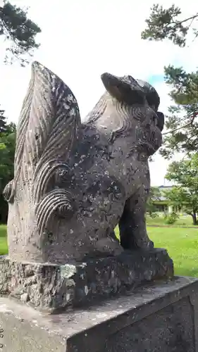 雨龍神社の狛犬