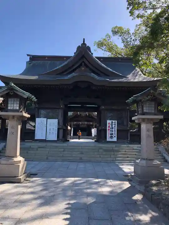 多賀神社の山門・神門