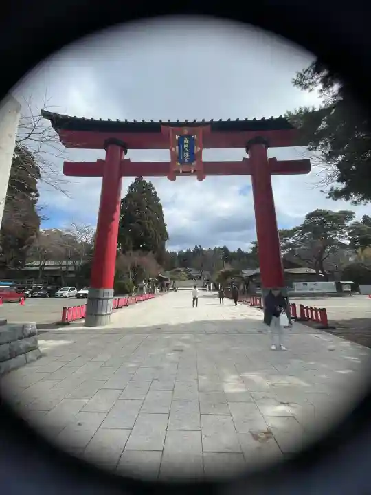盛岡八幡宮の{uncategorized: "未分類", other: "その他", undefined: "問題あり", building: "その他建物", grave: "お墓", sacred_gate: "鳥居", guardian: "狛犬", statue: "像", buddha: "仏像", history: "歴史", nature: "自然", garden: "庭園", animal: "動物", pagoda: "塔", temizu: "手水舎", mountain_gate: "山門・神門", sanctuary: "本殿・本堂", subordinate: "末社・摂社", art: "芸術", scenery: "景色", jizo: "地蔵", ema: "絵馬", goshuin: "御朱印", omikuji: "おみくじ", items: "授与品その他", amulet: "お守り", goshuincho: "御朱印帳", eats: "食事", festival: "お祭り", votive_dance: "神楽", shichigosan: "七五三参", wedding: "結婚式", experience: "体験その他", initially: "初詣", around: "周辺", anti_infection: "感染症対策"}
