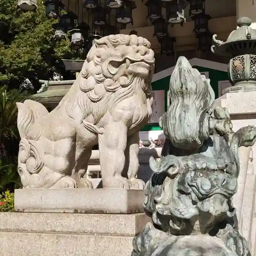 難波八阪神社の狛犬