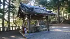 白山神社の手水