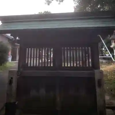 鈴置神社(矢合)の山門・神門