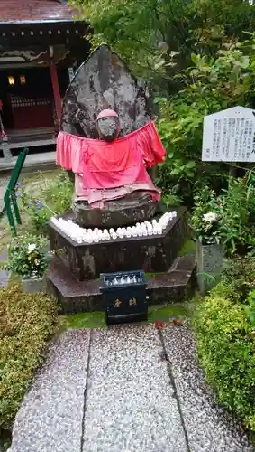 成相寺の地蔵