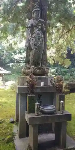 永平寺の像