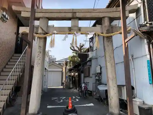 比賣許曾神社の鳥居