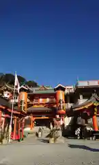 高橋稲荷神社の山門