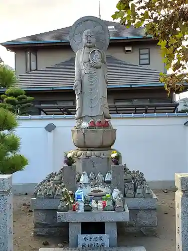 白旗観音寺の地蔵