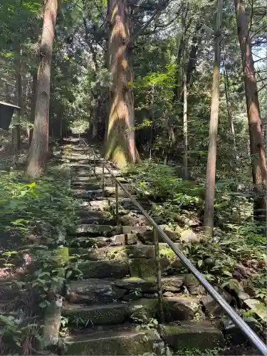 軍刀利神社(山梨県)