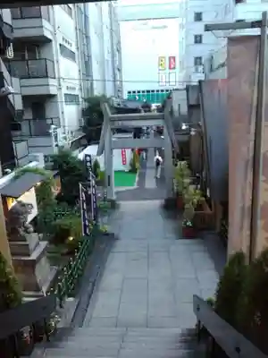 烏森神社の鳥居