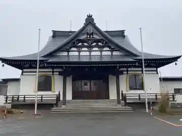 実勝寺の本殿・本堂