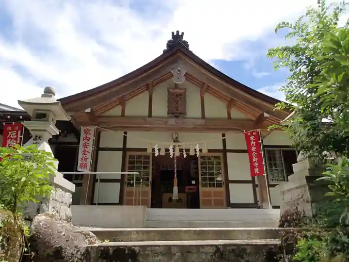 立山多賀宮の本殿・本堂