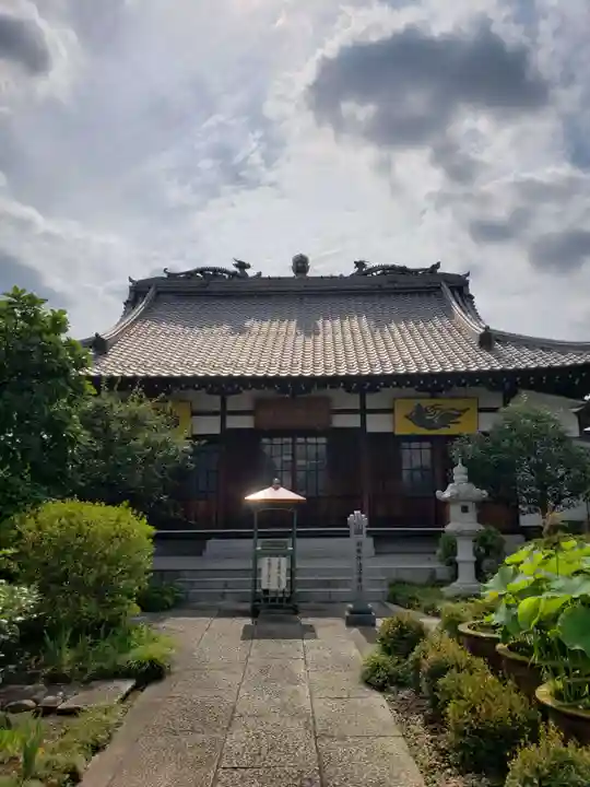 長善寺の本殿・本堂