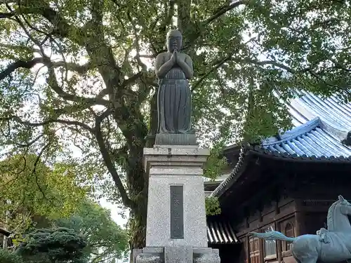 斑鳩寺の像