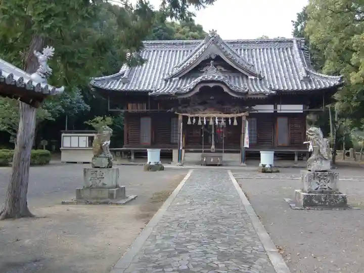 天皇寺の本殿・本堂