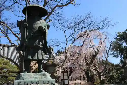 円通寺の像