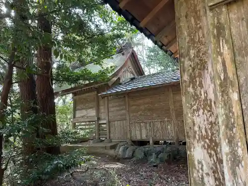 宿努神社の{uncategorized: "未分類", other: "その他", undefined: "問題あり", building: "その他建物", grave: "お墓", sacred_gate: "鳥居", guardian: "狛犬", statue: "像", buddha: "仏像", history: "歴史", nature: "自然", garden: "庭園", animal: "動物", pagoda: "塔", temizu: "手水舎", mountain_gate: "山門・神門", sanctuary: "本殿・本堂", subordinate: "末社・摂社", art: "芸術", scenery: "景色", jizo: "地蔵", ema: "絵馬", goshuin: "御朱印", omikuji: "おみくじ", items: "授与品その他", amulet: "お守り", goshuincho: "御朱印帳", eats: "食事", festival: "お祭り", votive_dance: "神楽", shichigosan: "七五三参", wedding: "結婚式", experience: "体験その他", initially: "初詣", around: "周辺", anti_infection: "感染症対策"}