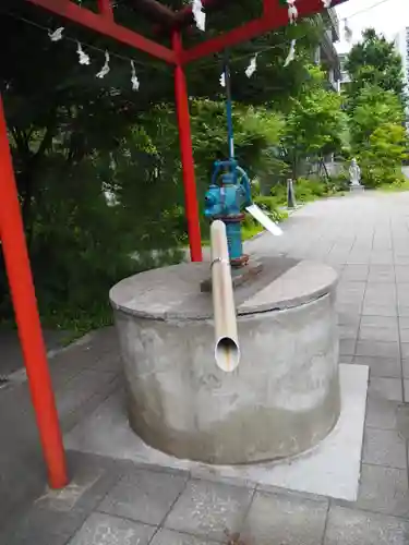 成子天神社の手水舎