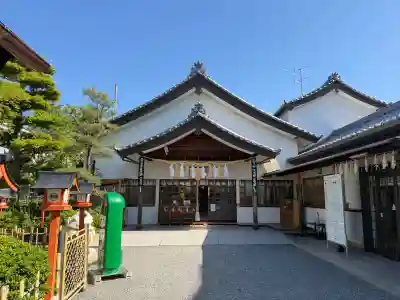 尾張猿田彦神社の{uncategorized: "未分類", other: "その他", undefined: "問題あり", building: "その他建物", grave: "お墓", sacred_gate: "鳥居", guardian: "狛犬", statue: "像", buddha: "仏像", history: "歴史", nature: "自然", garden: "庭園", animal: "動物", pagoda: "塔", temizu: "手水舎", mountain_gate: "山門・神門", sanctuary: "本殿・本堂", subordinate: "末社・摂社", art: "芸術", scenery: "景色", jizo: "地蔵", ema: "絵馬", goshuin: "御朱印", omikuji: "おみくじ", items: "授与品その他", amulet: "お守り", goshuincho: "御朱印帳", eats: "食事", festival: "お祭り", votive_dance: "神楽", shichigosan: "七五三参", wedding: "結婚式", experience: "体験その他", initially: "初詣", around: "周辺", anti_infection: "感染症対策"}