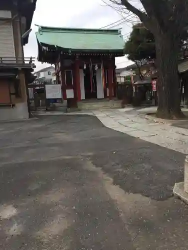 白幡八幡神社の本殿