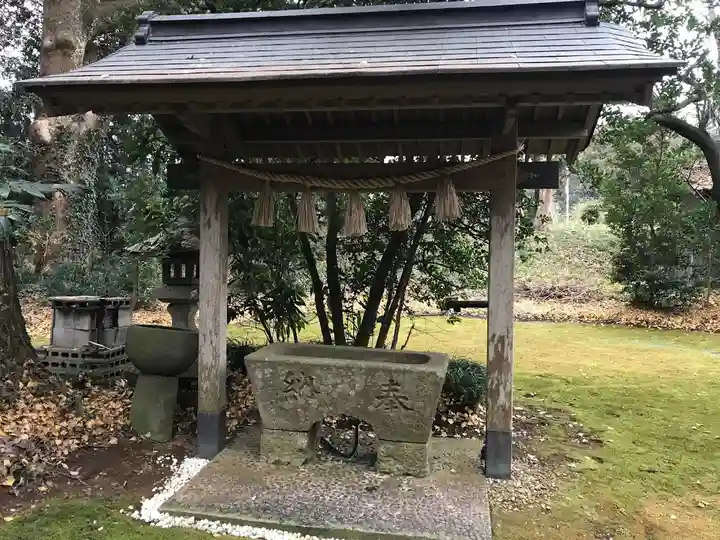 子安神社の手水舎
