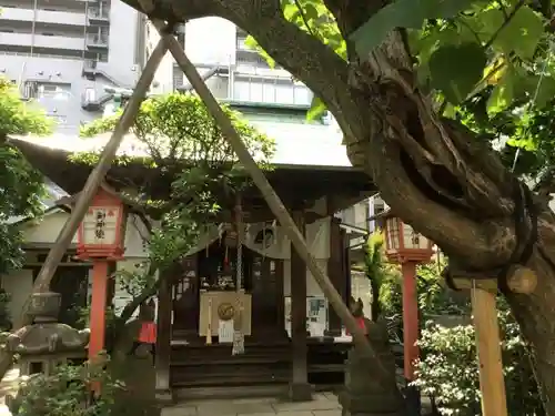 四谷於岩稲荷田宮神社の本殿