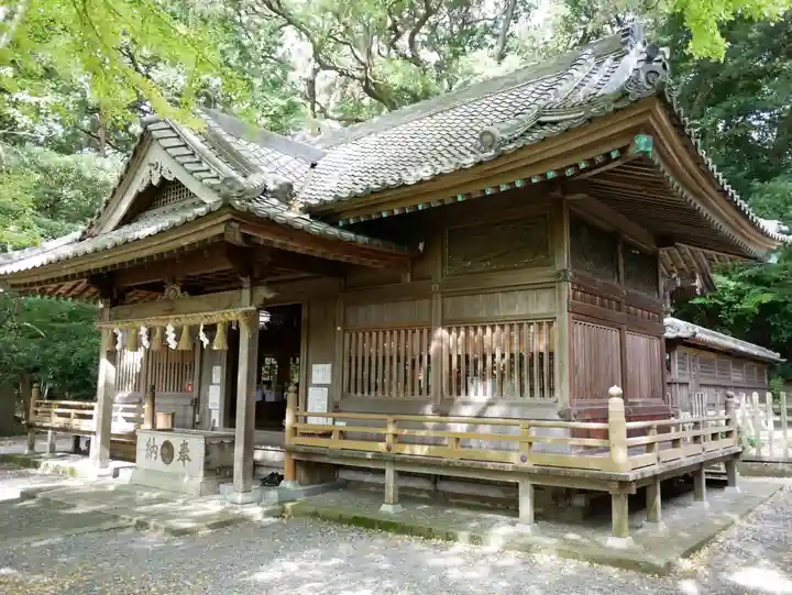 事任八幡宮の本殿・本堂