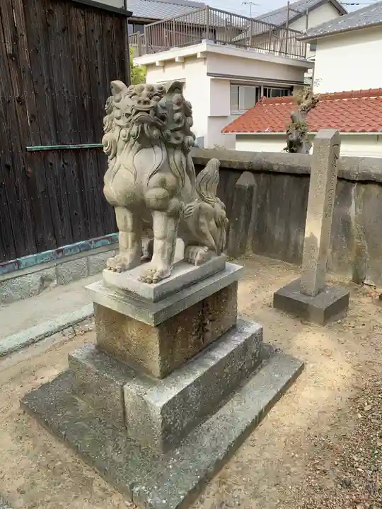八雲神社の狛犬
