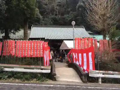 満願寺不動尊の本殿・本堂