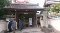 宝筐院の山門・神門