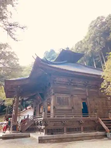 横山不動尊の本殿・本堂