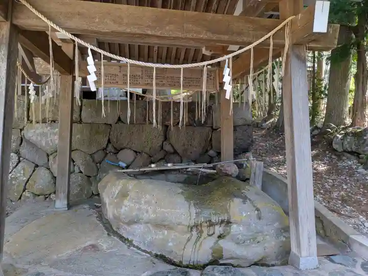 白山神社(岐阜県)