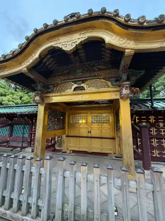 上野東照宮の{uncategorized: "未分類", other: "その他", undefined: "問題あり", building: "その他建物", grave: "お墓", sacred_gate: "鳥居", guardian: "狛犬", statue: "像", buddha: "仏像", history: "歴史", nature: "自然", garden: "庭園", animal: "動物", pagoda: "塔", temizu: "手水舎", mountain_gate: "山門・神門", sanctuary: "本殿・本堂", subordinate: "末社・摂社", art: "芸術", scenery: "景色", jizo: "地蔵", ema: "絵馬", goshuin: "御朱印", omikuji: "おみくじ", items: "授与品その他", amulet: "お守り", goshuincho: "御朱印帳", eats: "食事", festival: "お祭り", votive_dance: "神楽", shichigosan: "七五三参", wedding: "結婚式", experience: "体験その他", initially: "初詣", around: "周辺", anti_infection: "感染症対策"}