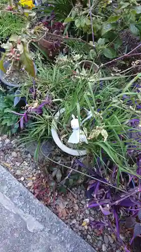 三輪神社の庭園