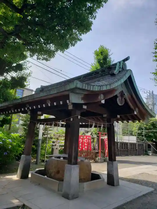 麻布氷川神社の手水舎