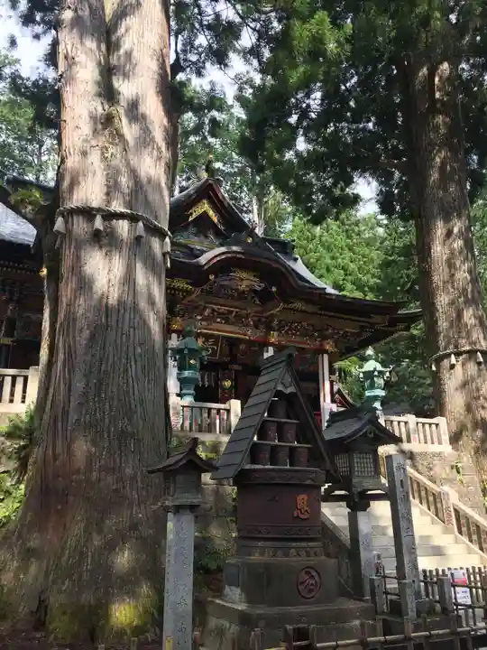 三峯神社の本殿・本堂