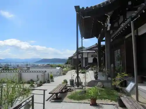 荘厳寺の建物その他