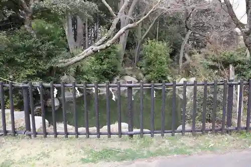 磯部稲村神社の庭園