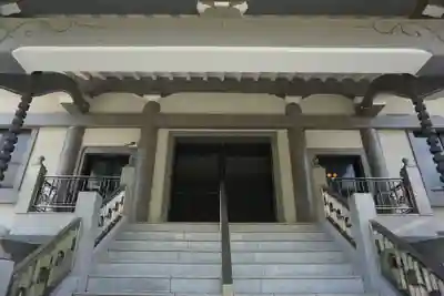 西岸寺の本殿・本堂