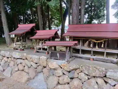 諸鑺神社（諸鍬神社）の末社・摂社