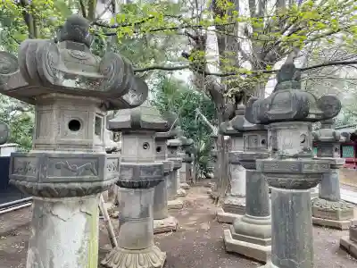 栄誉権現社の{uncategorized: "未分類", other: "その他", undefined: "問題あり", building: "その他建物", grave: "お墓", sacred_gate: "鳥居", guardian: "狛犬", statue: "像", buddha: "仏像", history: "歴史", nature: "自然", garden: "庭園", animal: "動物", pagoda: "塔", temizu: "手水舎", mountain_gate: "山門・神門", sanctuary: "本殿・本堂", subordinate: "末社・摂社", art: "芸術", scenery: "景色", jizo: "地蔵", ema: "絵馬", goshuin: "御朱印", omikuji: "おみくじ", items: "授与品その他", amulet: "お守り", goshuincho: "御朱印帳", eats: "食事", festival: "お祭り", votive_dance: "神楽", shichigosan: "七五三参", wedding: "結婚式", experience: "体験その他", initially: "初詣", around: "周辺", anti_infection: "感染症対策"}
