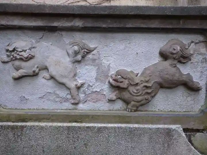 天白稲荷神社の狛犬