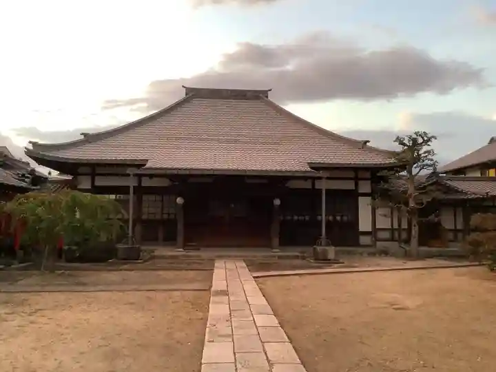 岳桂院の本殿・本堂