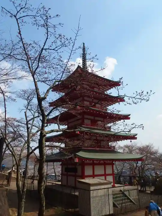 新倉富士浅間神社(山梨県)